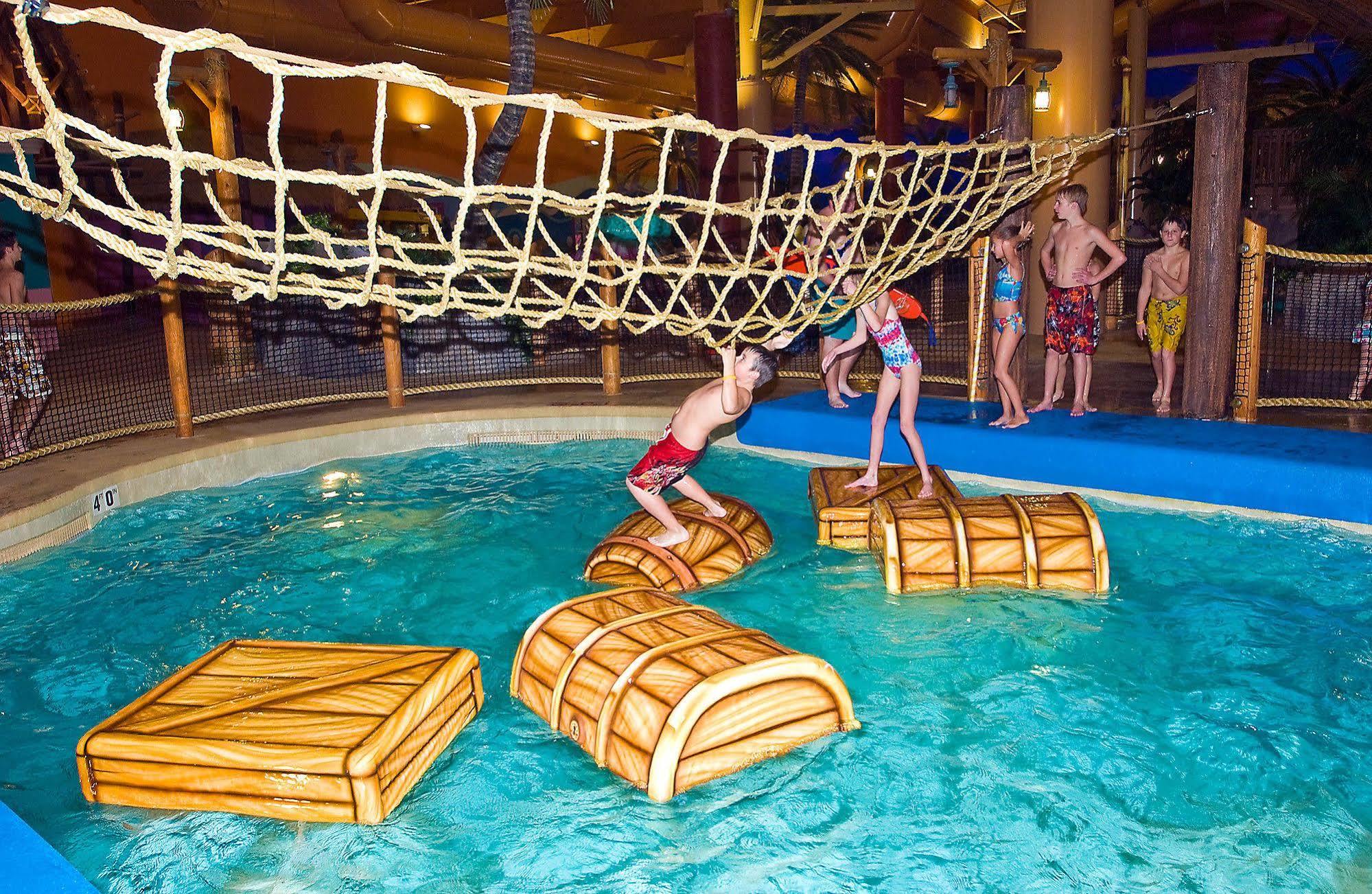 Castaway Bay By Cedar Point Resorts Сандаски Экстерьер фото